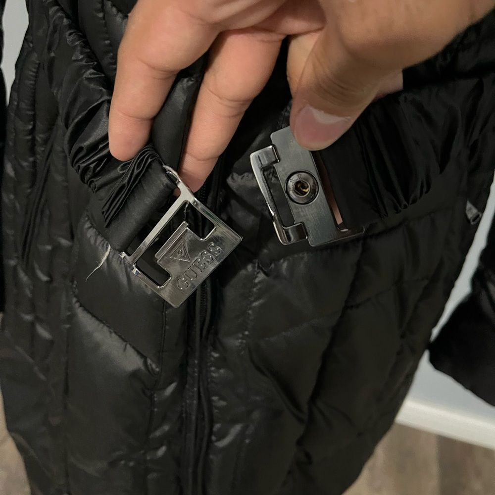 Guess Coat - Picture 10 of 11
